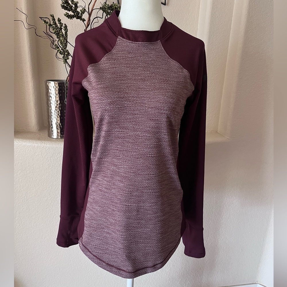 Under Armour Fitted Cold Gear Reactor Maroon Space Dye Womens Small Thumbholes